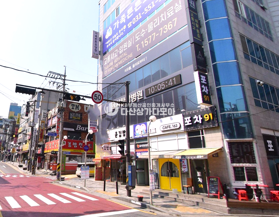경기 구리시 교문동 229-14 꽃길라인 구리시장입구 1층 코너 상가 음식점 권리금있음 위치최상급 월세 매물번호 10263 사진 1