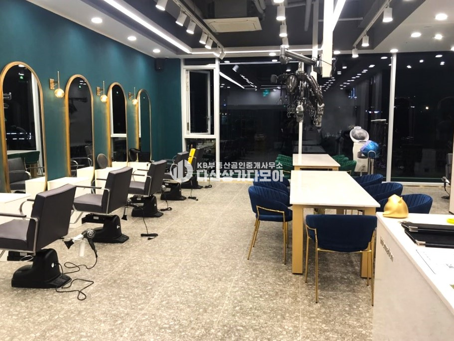 경기 남양주시 다산동 6086 다산역 앞 2층 헤어샵 고급진 인테리어 시설 완비 권리금 협의가능 월세 매물번호 10277 사진 2