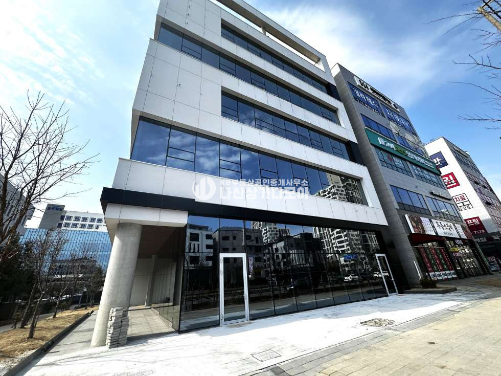 경기 남양주시 다산동 1동 다산현대아울렛 앞 1층 39평 프랜차이즈,버거킹,KFC,파리바게뜨,베이커리카페 추천 월세 매물번호 10343 사진 4